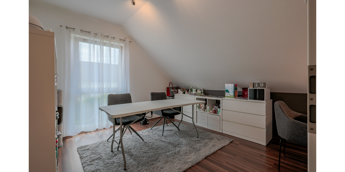 Energieeffizient, gepflegt, familienfreundlich – Ihr neues Zuhause in Bad Honnef-Rottbitze - Einfamilienhaus Bad Honnef Rottbitze | Angebot:26935007