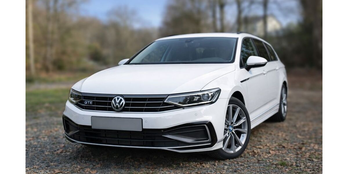 VW Passat 64.500 km 23.700 &euro; Hennef 53773