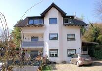 Dreifamilienhaus in zentraler Ortslage von Ruppichteroth