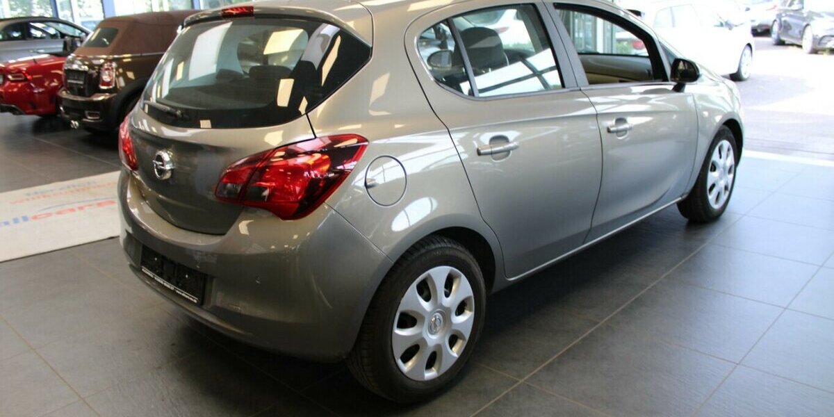 Opel Corsa 1.4 Automatik Edition 7.437 km 9.980 &euro; Euskirchen 53881