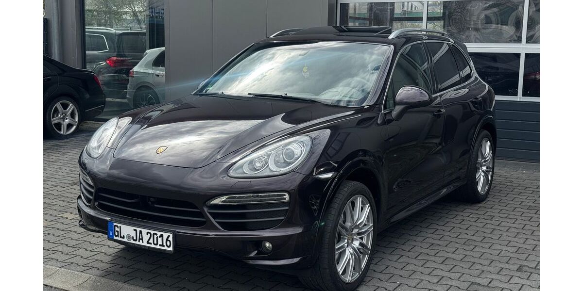 Porsche Cayenne 249.986 km 15.900 &euro; Troisdorf 53842