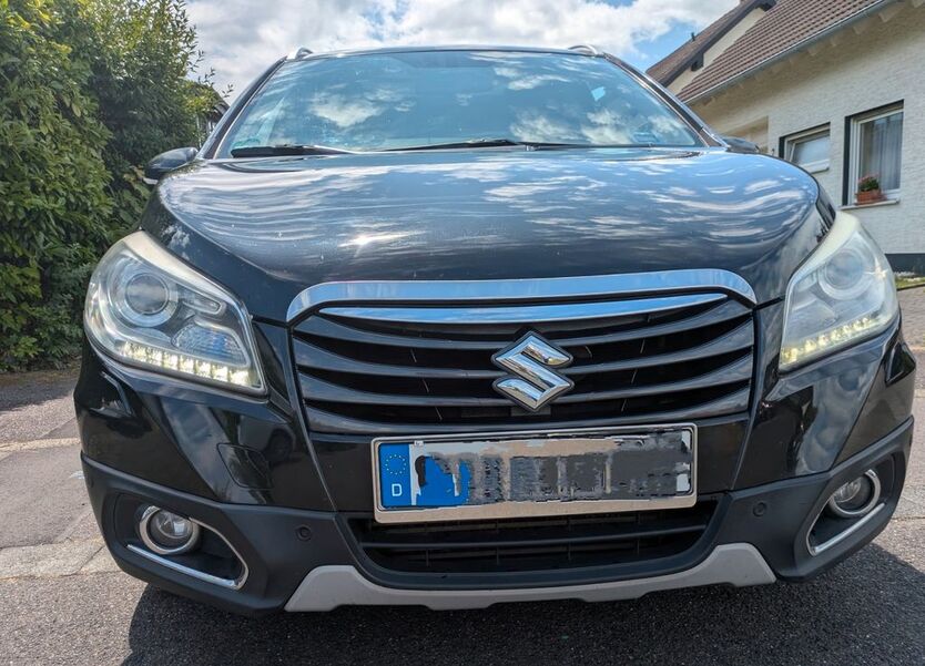 Suzuki (SX4) S-Cross 137.700 km 8.799 € Much 53804