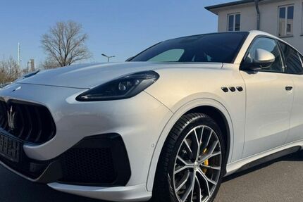 Maserati Grecale 61.800 km 67.480 &euro; Köln 50829