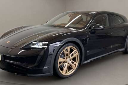 Porsche Taycan 15.058 km 79.500 &euro; Köln 50823