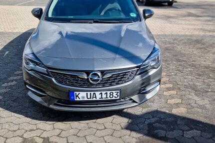 Opel Astra 80.500 km 12.600 &euro; Köln 51107