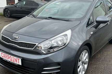 Kia Rio 106.000 km 5.350 &euro; Brühl - Vochem/Industriegebiet 50321