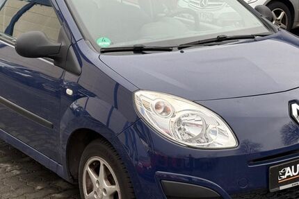 Renault Twingo 121.120 km 1.999 &euro; Troisdorf 53842