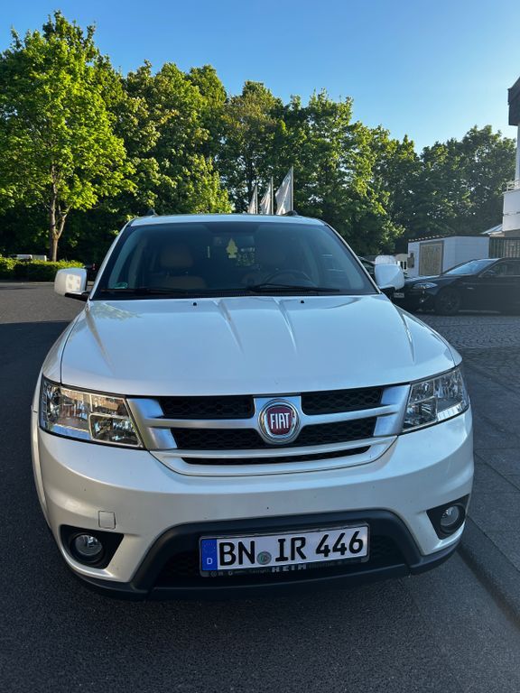 Fiat Freemont 161.500 km 8.700 € Bonn 53127
