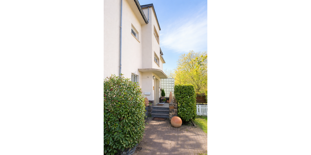 Einfamilienhaus Bad Honnef - 14.5 Zimmer, 296 m&sup2;, 999.000&euro; | Angebot:26532104