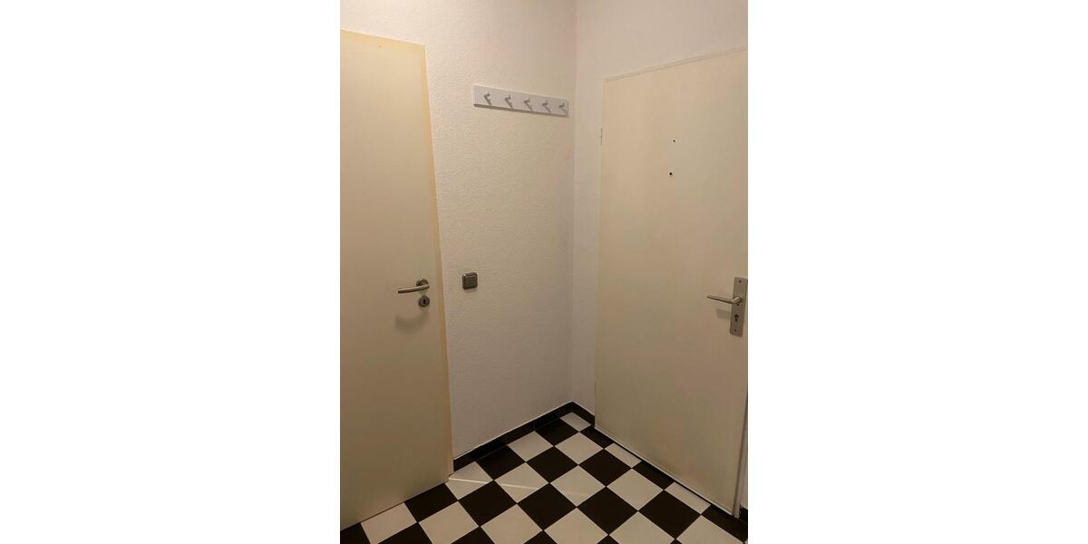 Etagenwohnung Köln Kalk - 2 Zimmer, 37 m&sup2;, 165.000&euro; | Angebot:25408301