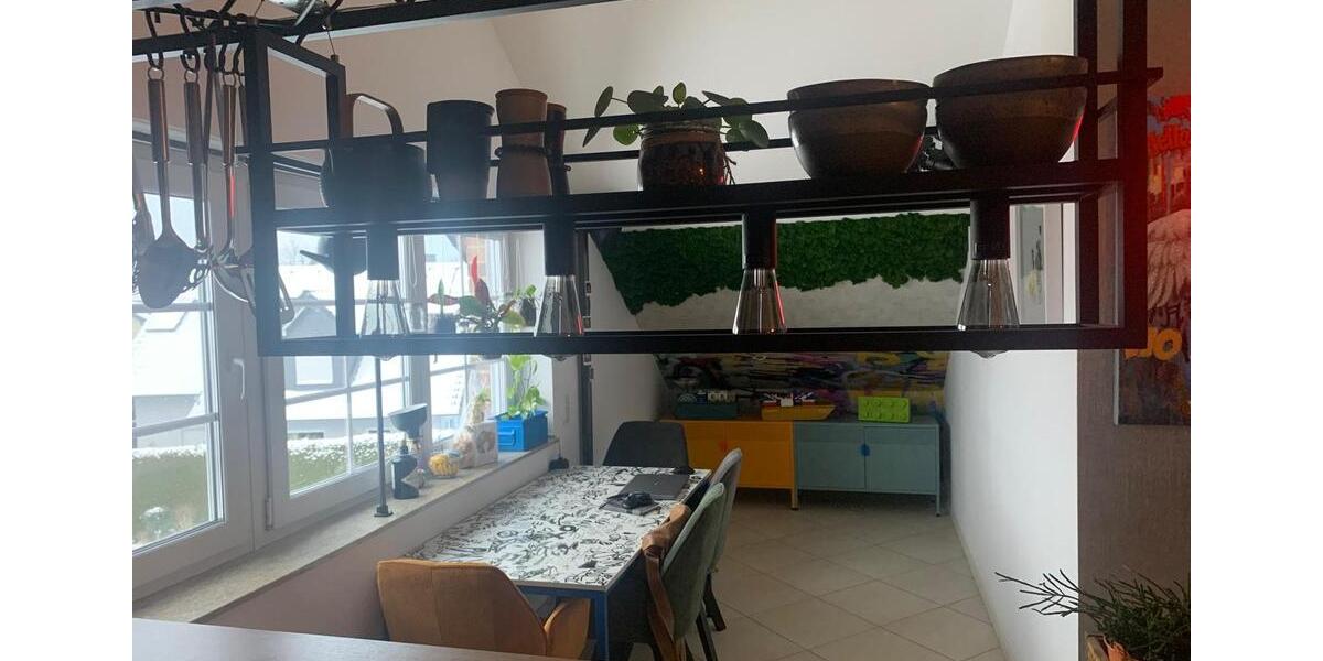 Dachgeschoßwohnung Overath - 2 Zimmer, 83 m&sup2;, 1.079&euro; | Angebot:24488192