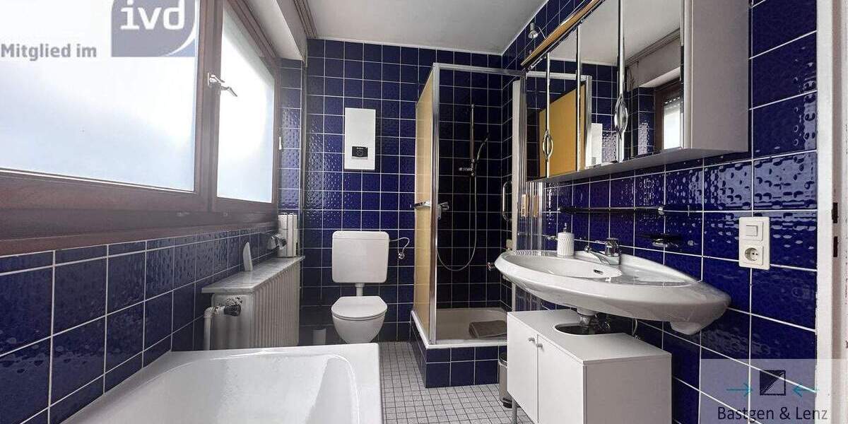 Reihenmittelhaus Königswinter Oberdollendorf - 6 Zimmer, 155 m&sup2;, 389.000&euro; | Angebot:24696788