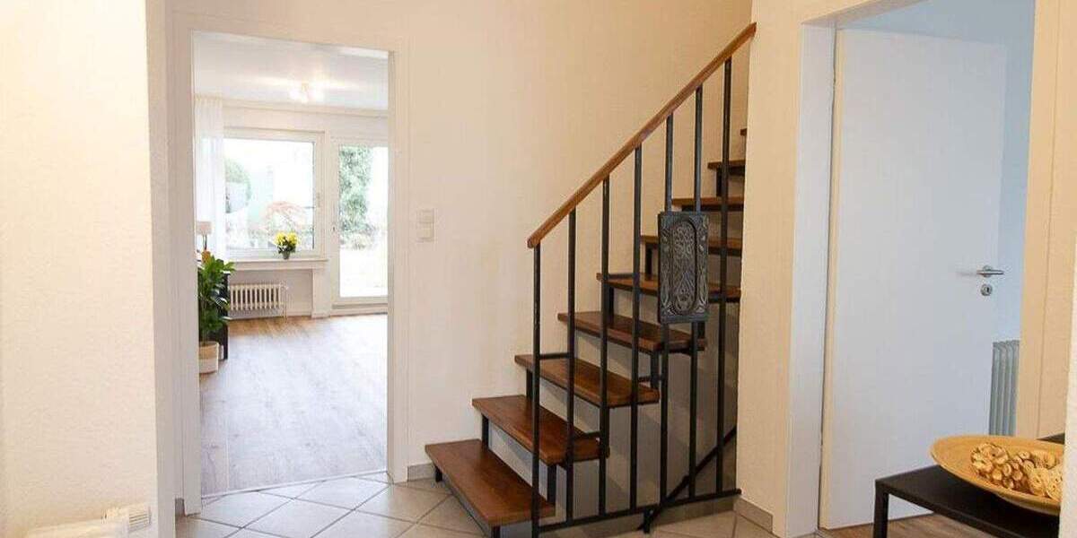 Reihenmittelhaus Erftstadt Liblar - 3 Zimmer, 111 m&sup2;, 389.000&euro; | Angebot:25751228