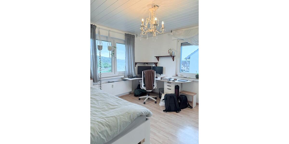 Etagenwohnung Hennef (Sieg) - 3 Zimmer, 62 m&sup2;, 820&euro; | Angebot:26550773