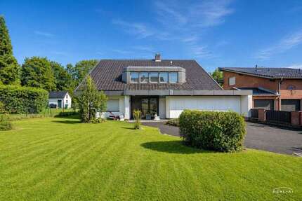 Haus Lohmar - 8 Zimmer, 290 m&sup2;, 979.000&euro; | Angebot:25158533