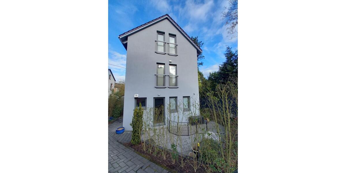 Einfamilienhaus Unkel - 7 Zimmer, 155 m&sup2;, 1.900&euro; | Angebot:25783473
