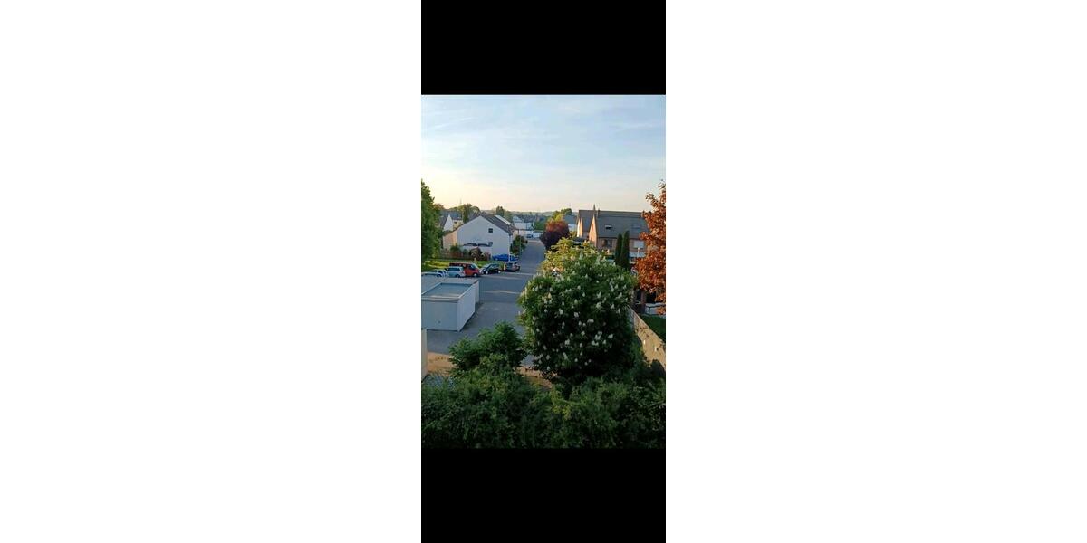 Reihenhaus Sankt Augustin - 7 Zimmer, 142 m&sup2;, 400.000&euro; | Angebot:27221776