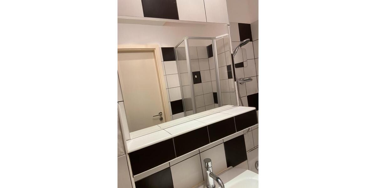 Etagenwohnung Köln Kalk - 2 Zimmer, 37 m&sup2;, 165.000&euro; | Angebot:25408301