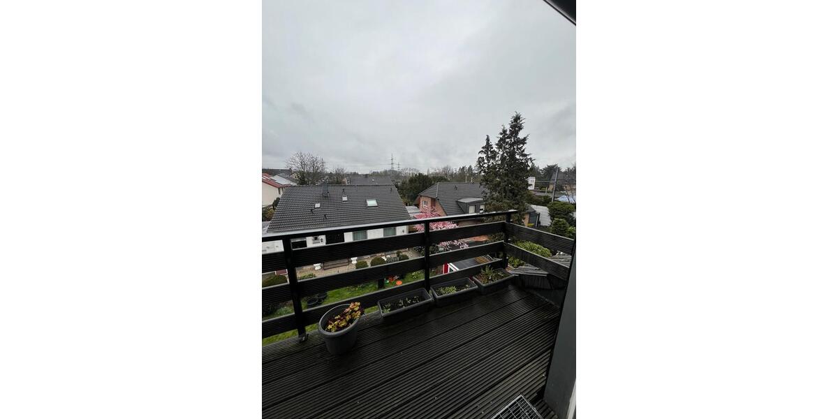 Dachgeschoßwohnung Köln Kalk - 3 Zimmer, 70 m&sup2;, 1.500&euro; | Angebot:25844081