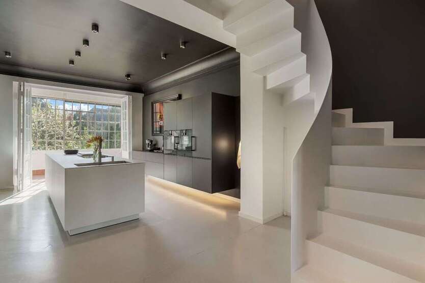 Haus zum Kaufen in Köln 2.690.000 € 278 m²