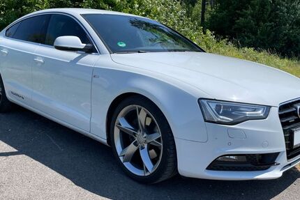 Audi A5 167.000 km 16.990 &euro; Much 53804