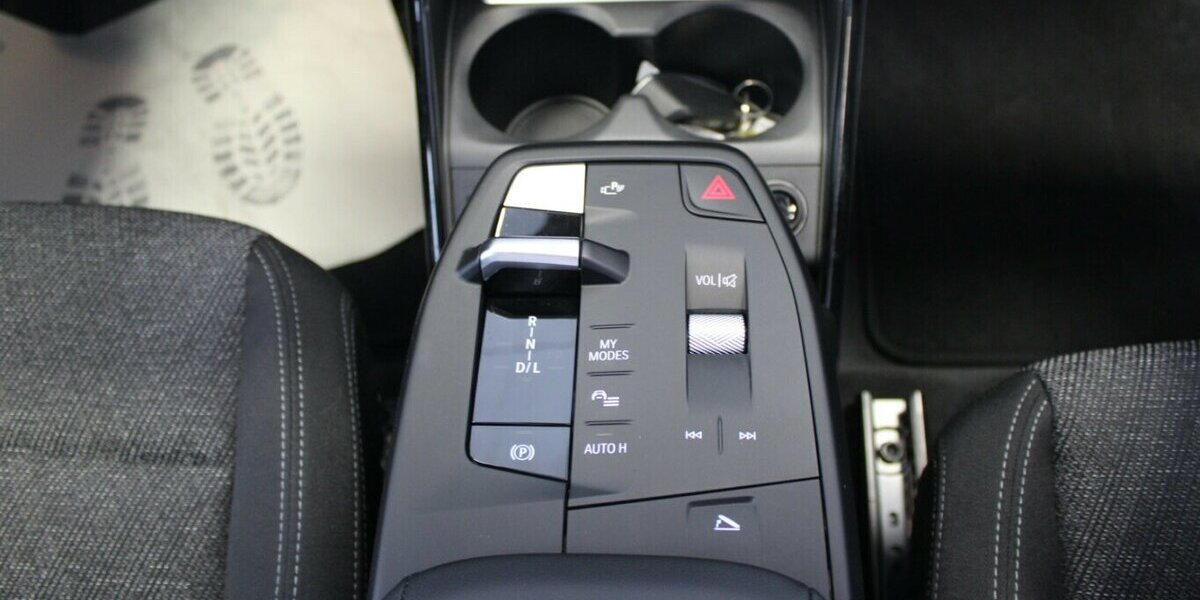 BMW 216 216i Active Tourer Aut. 4.479 km 25.980 &euro; Euskirchen 53881