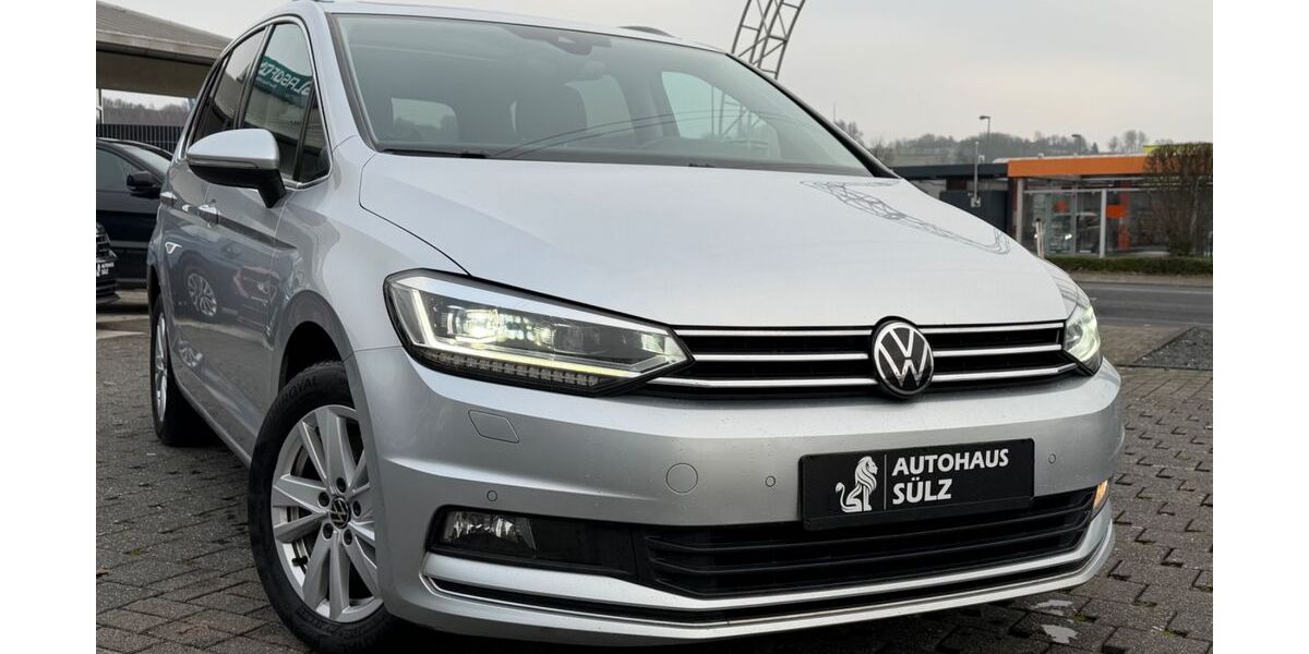 VW Touran 39.975 km 29.999 &euro; Lohmar 53797