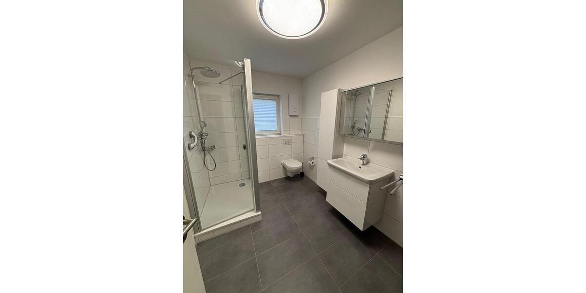 Erdgeschoßwohnung Rösrath - 3 Zimmer, 96 m&sup2;, 1.150&euro; | Angebot:24768840