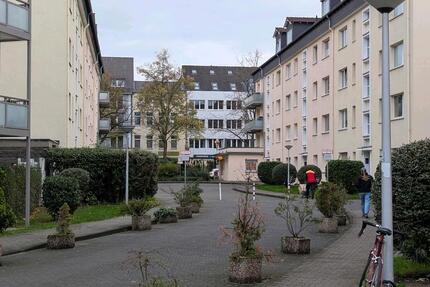2 Zimmerwohnung Köln Lindenthal 54 qm mit Bad und BalkonStellpl zimmer