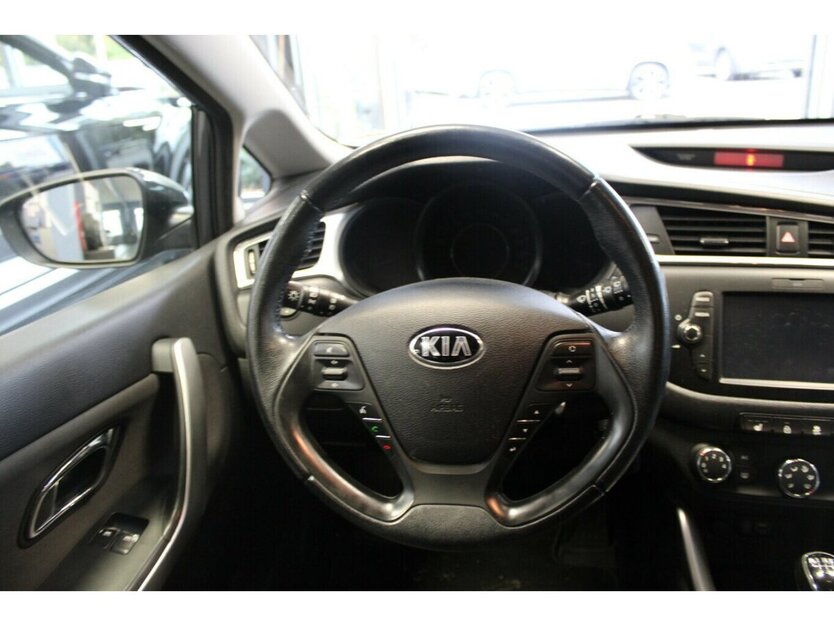 Kia ceed 1.6 GDI SW Edition 7 97.900 km 9.980 € Euskirchen 53881