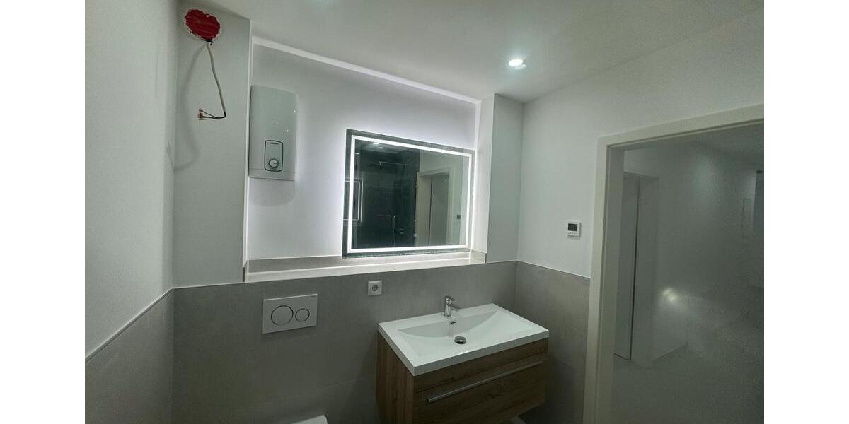 Dachgeschoßwohnung Meckenheim - 3 Zimmer, 70 m&sup2;, 1.200&euro; | Angebot:25567723