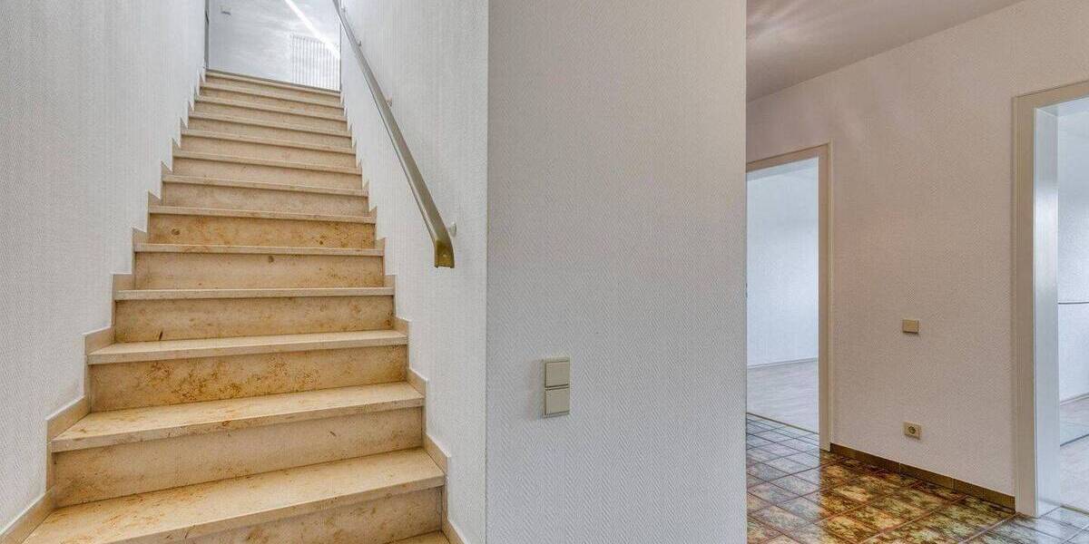 Einfamilienhaus Wachtberg Niederbachem Niederbachem - 6 Zimmer, 206 m&sup2;, 490.000&euro; | Angebot:26787829