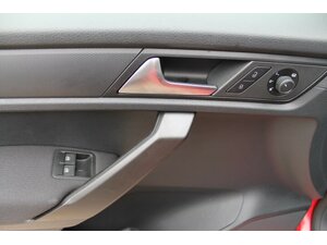 VW Caddy 2,0 Tdi 5-Sitzer 1.Hand NAVI Scheckheft gepf 296.000 km 7.940 &euro; Bonn 53225