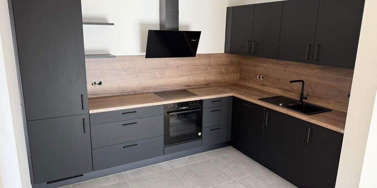 Etagenwohnung Siegburg Kaldauen - 2 Zimmer, 82 m&sup2;, 1.200&euro; | Angebot:24791775