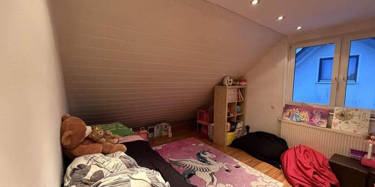 Doppelhaushälfte Bergisch Gladbach Bärbroich - 4 Zimmer, 149 m&sup2;, 375.000&euro; | Angebot:24685529