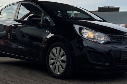 Kia Rio 199.000 km 3.399 &euro; Euskirchen 53879