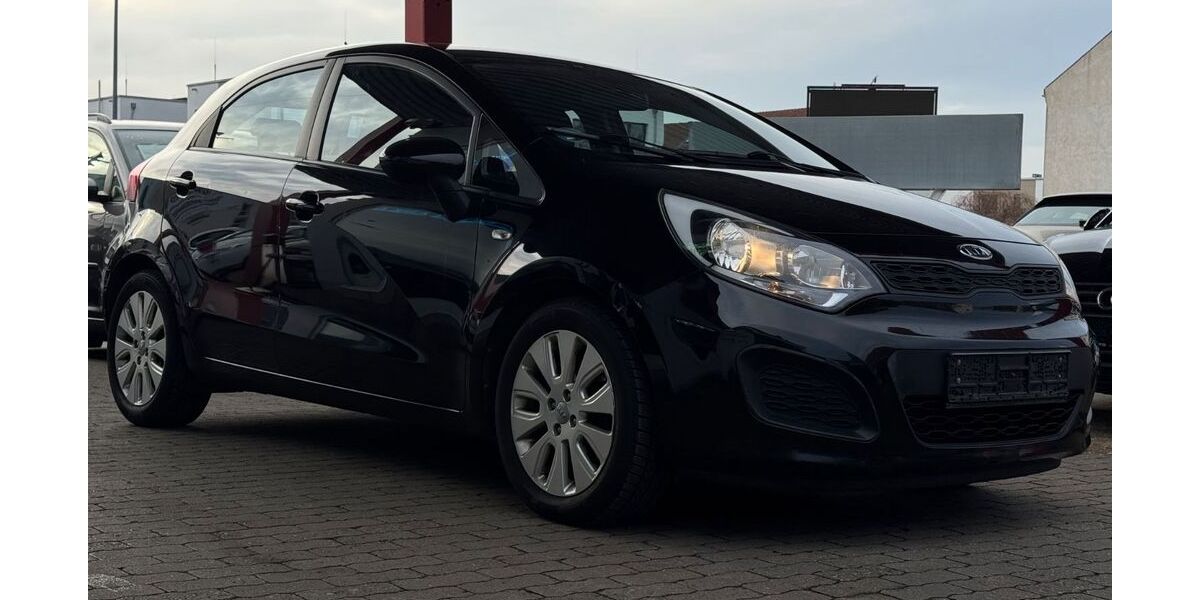 Kia Rio 199.000 km 3.399 &euro; Euskirchen 53879