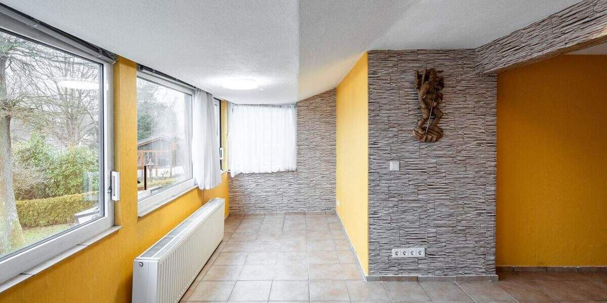 Bungalow Neunkirchen-Seelscheid Hasenbach - 2 Zimmer, 48 m&sup2;, 195.000&euro; | Angebot:23396305