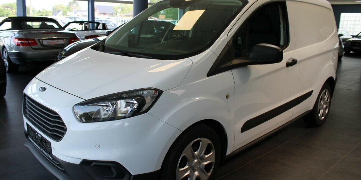 Ford Transit Courier 99.567 km 7.980 &euro; Euskirchen 53881