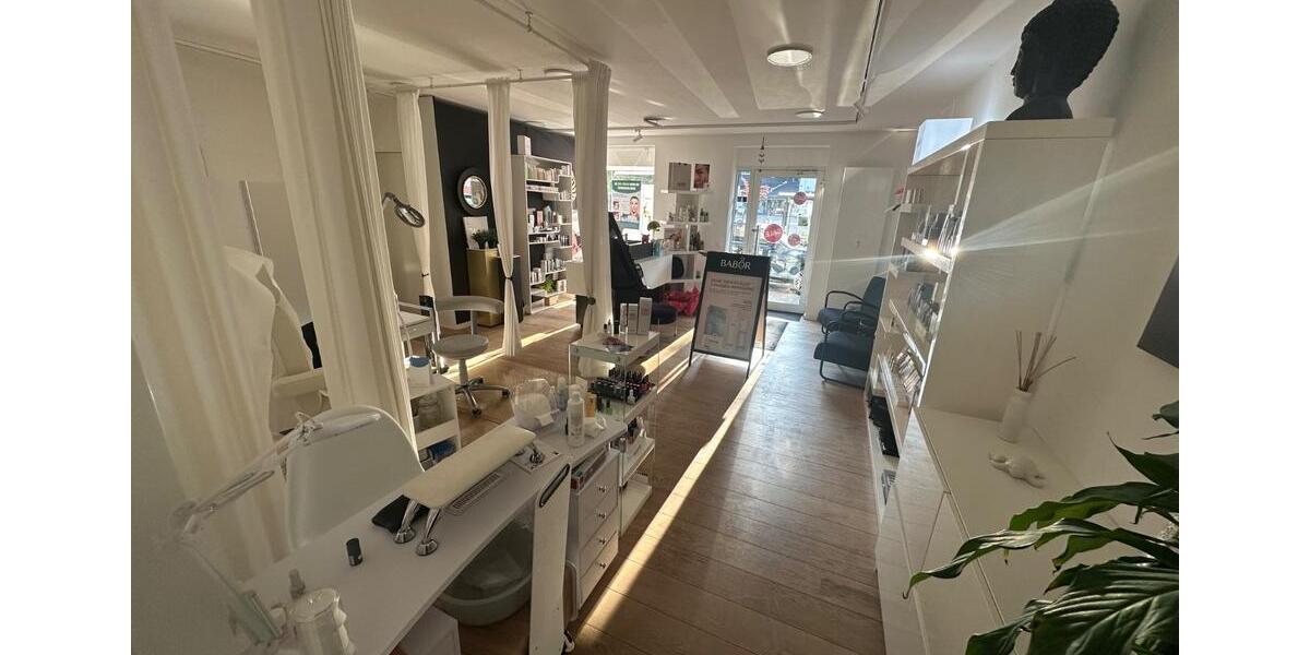 Gewerbeobjekt Rösrath - 1.095&euro; | Angebot:24482145