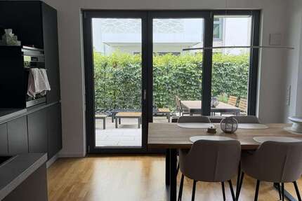 Wohnung Köln Stadtwaldviertel - 2 Zimmer, 75 m&sup2;, 1.370&euro; | Angebot:27264625