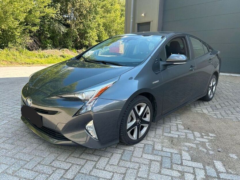PRIUs