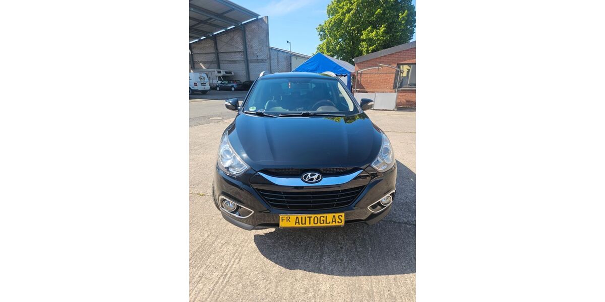 Hyundai ix35 157.000 km 9.350 &euro; Troisdorf 53842