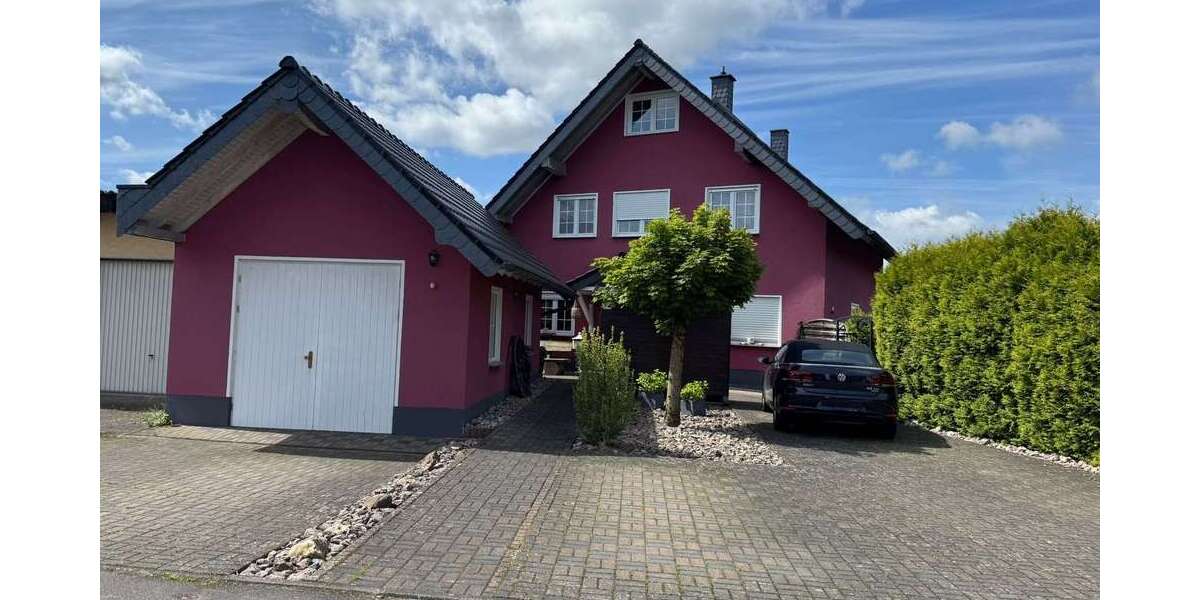 Einfamilienhaus Königswinter - 8 Zimmer, 235 m&sup2;, 698.000&euro; | Angebot:26896849