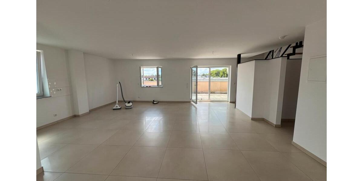 Einfamilienhaus Siegburg - 2 Zimmer, 82 m&sup2;, 1.153&euro; | Angebot:26450212