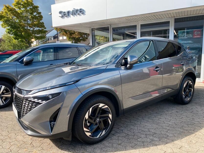Nissan Qashqai 22.300 km 29.990 € Troisdorf 53840
