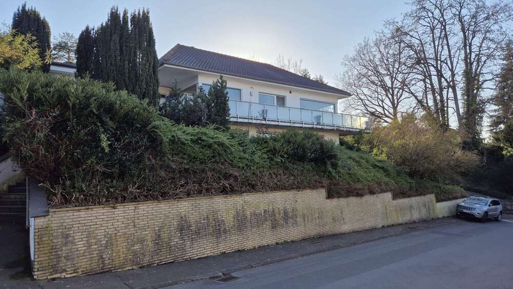Einfamilienhaus Bornheim - 5 Zimmer, 226 m&sup2;, 850.000&euro; | Angebot:25729956