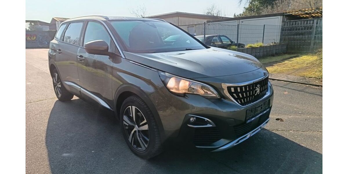 Peugeot 5008 132.000 km 14.500 &euro; Erftstadt 50374