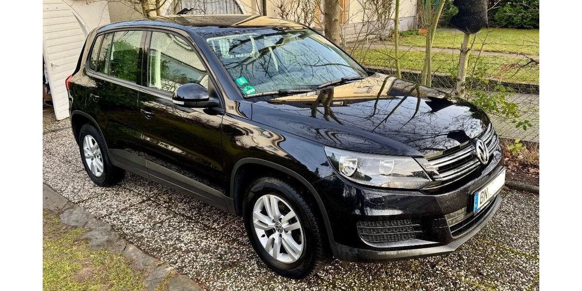 VW Tiguan 76.000 km 11.999 &euro; Bonn 53179