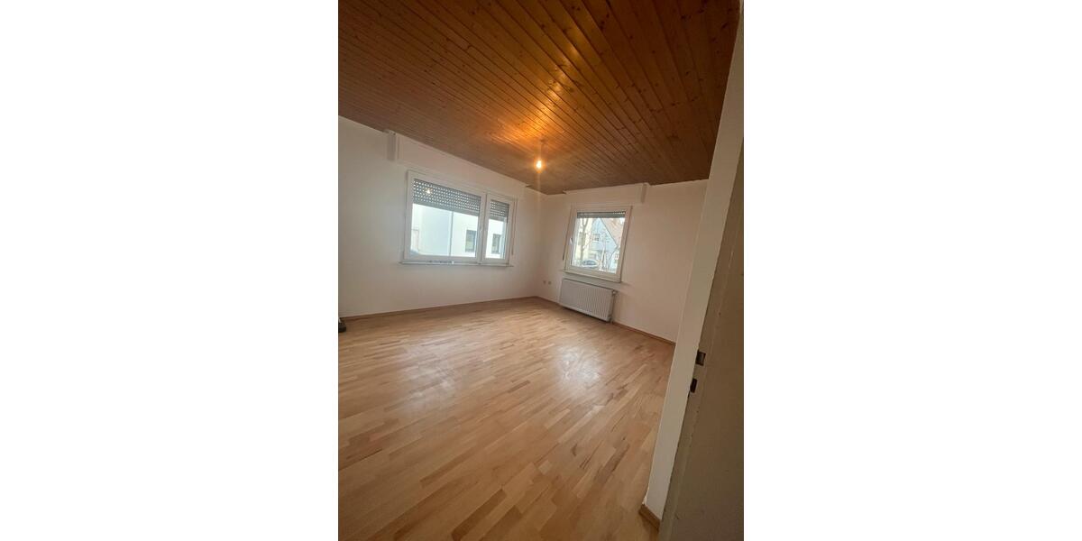 Etagenwohnung Bonn Dransdorf - 2 Zimmer, 50 m&sup2;, 1.000&euro; | Angebot:25794750